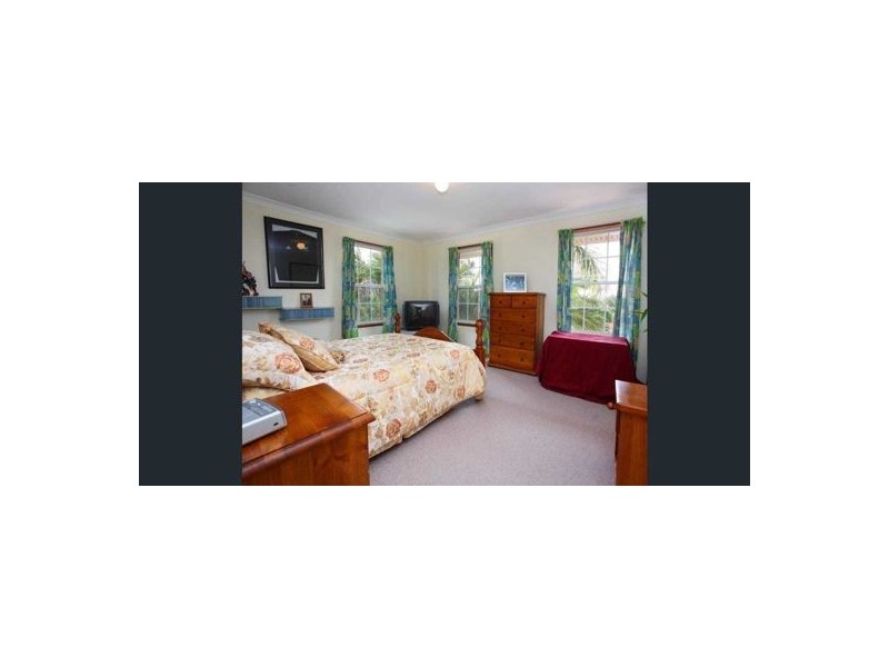 16 grenadier court, Runcorn QLD 4113