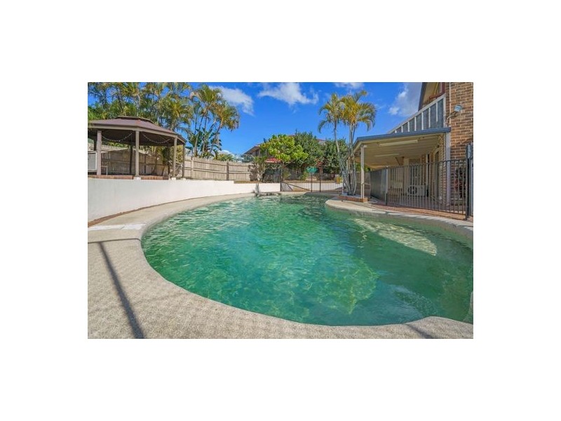 12 CASUARINA CRESCENT, Calamvale QLD 4116