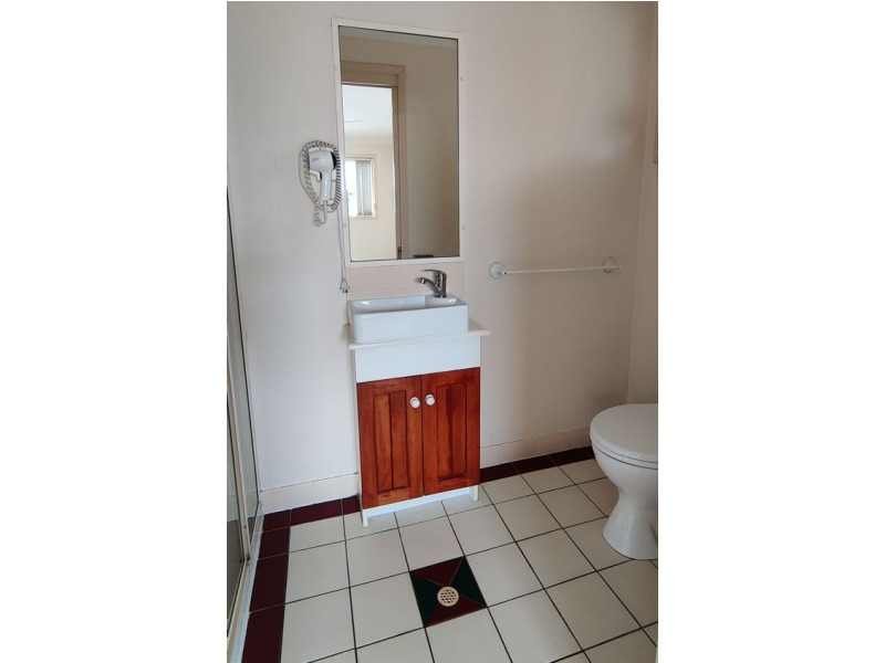 87 RUSSELL TCE, Indooroopilly QLD 4068