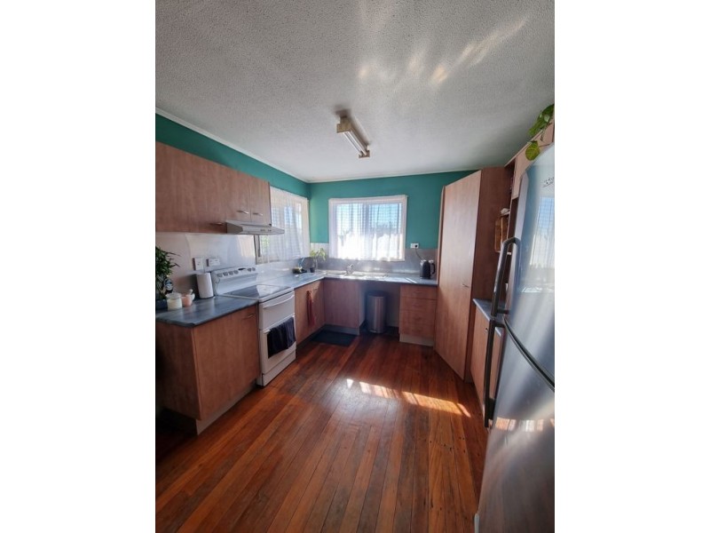 78 Mingera Street, Mansfield QLD 4122