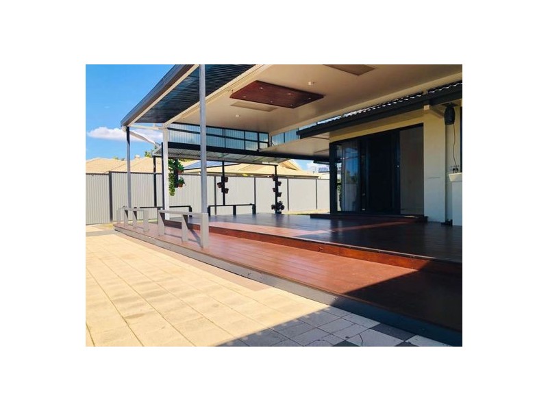 11 Saint Stephens Drive, Upper Coomera QLD 4209