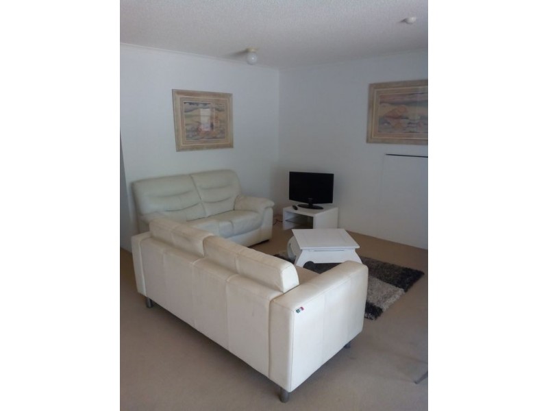 2 waverley road, Taringa QLD 4068