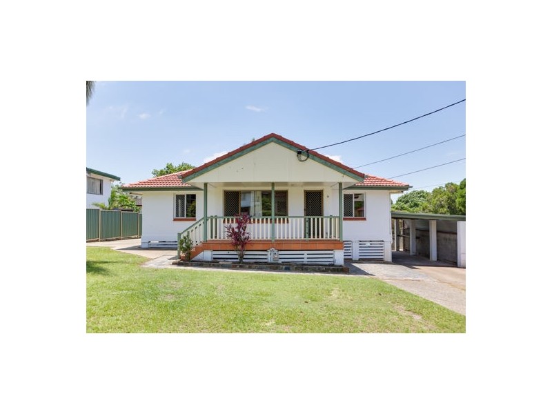 9 Arura Street, Mansfield QLD 4122