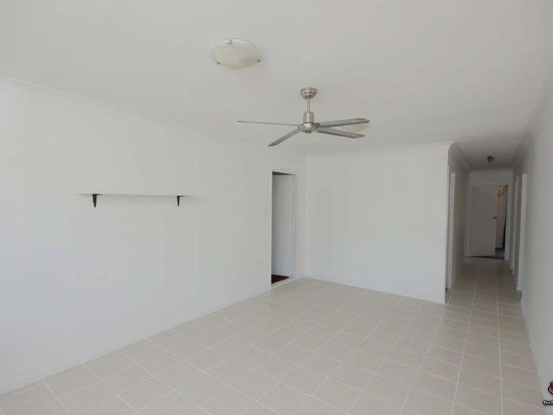 29 Benaud Street, Macgregor QLD 4109