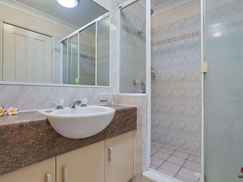 121 Golden Avenue, Calamvale QLD 4116