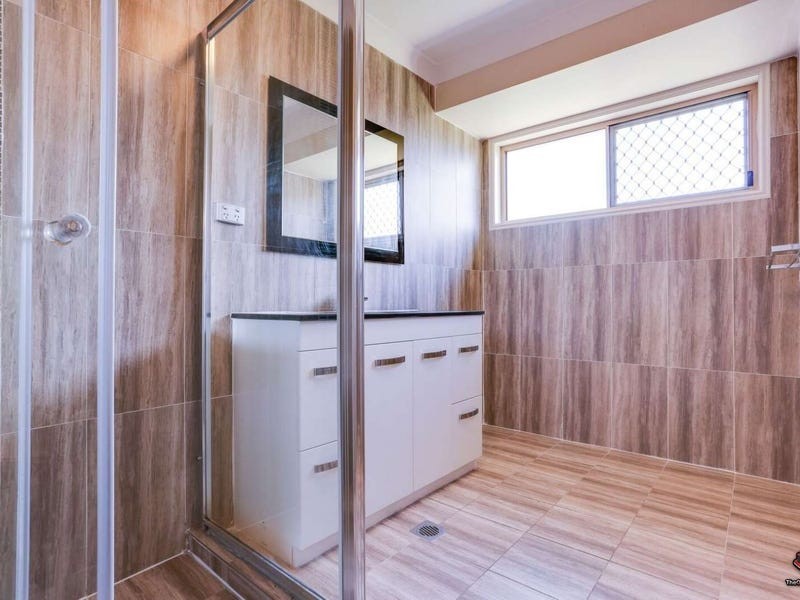 8 Nolan Place, Calamvale QLD 4116