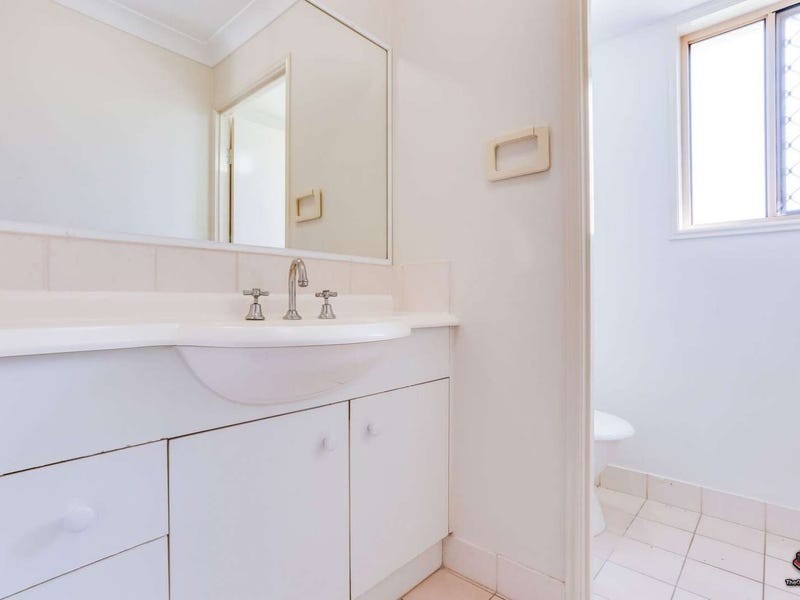 8 Nolan Place, Calamvale QLD 4116