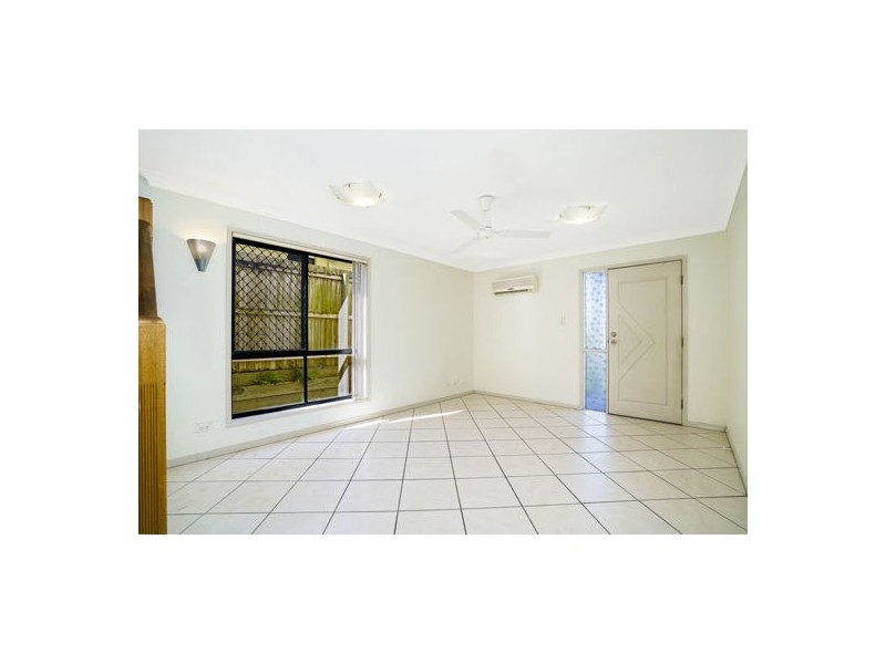 4/12 Mailey St, Mansfield QLD 4122