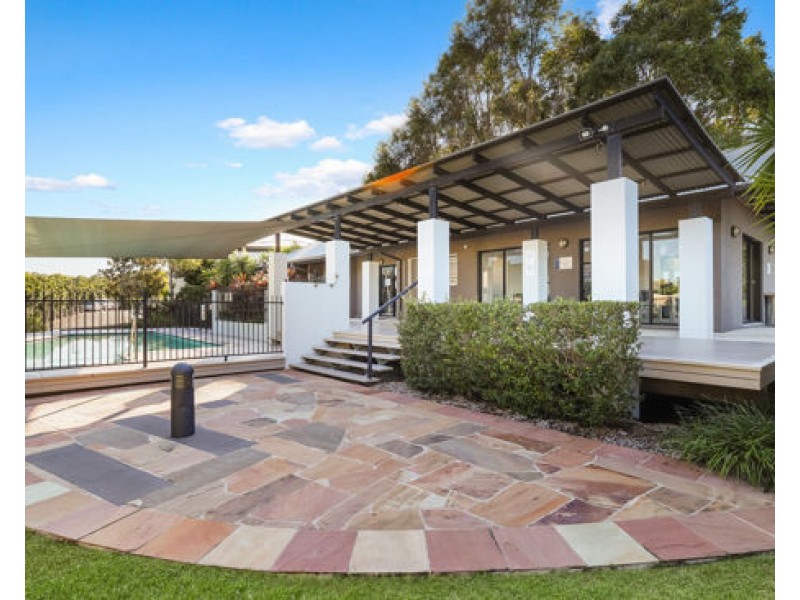 163 North Hill Drive, Robina QLD 4226