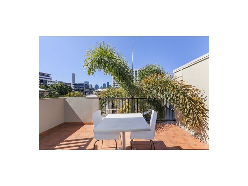 unit32 41-49 Russell St, South Brisbane QLD 4101
