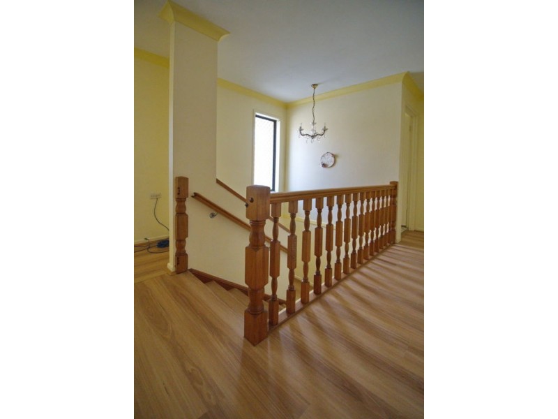 3 Elbert St, Macgregor QLD 4109