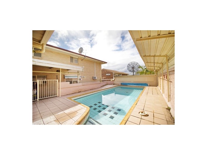 3 Elbert St, Macgregor QLD 4109