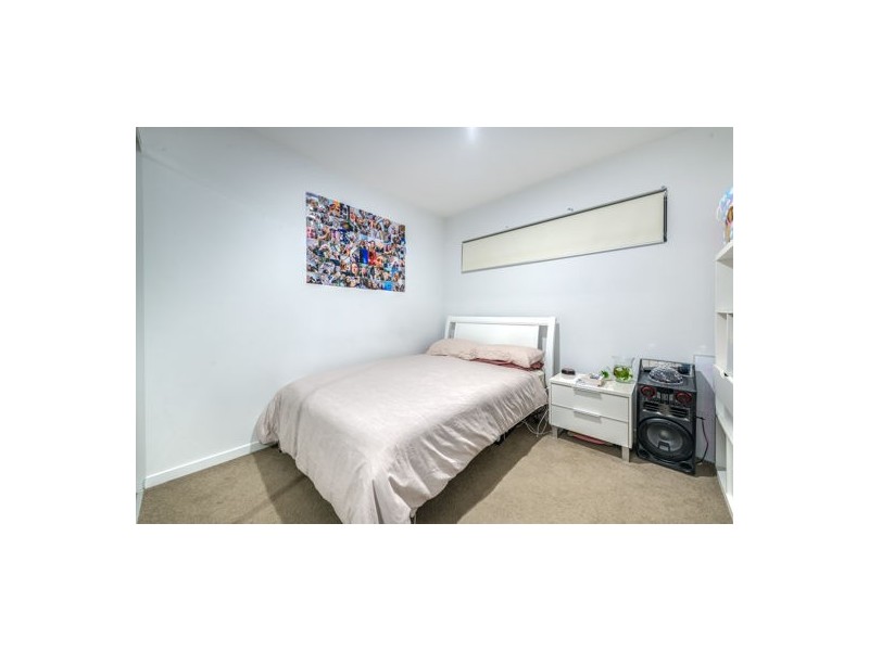 UNIT 2109 1-7 Waterford Court, Bundall QLD 4217
