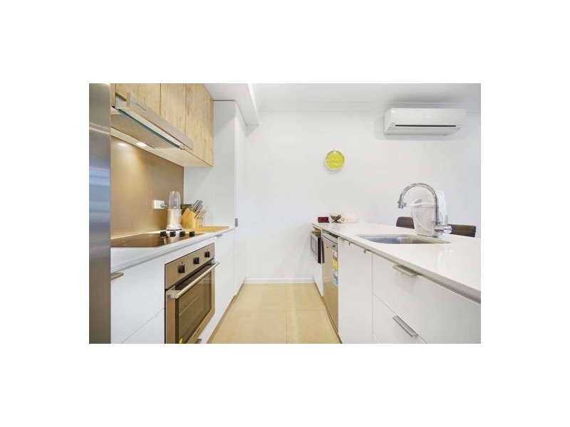 9/3031 The Boulevard, Carrara QLD 4211
