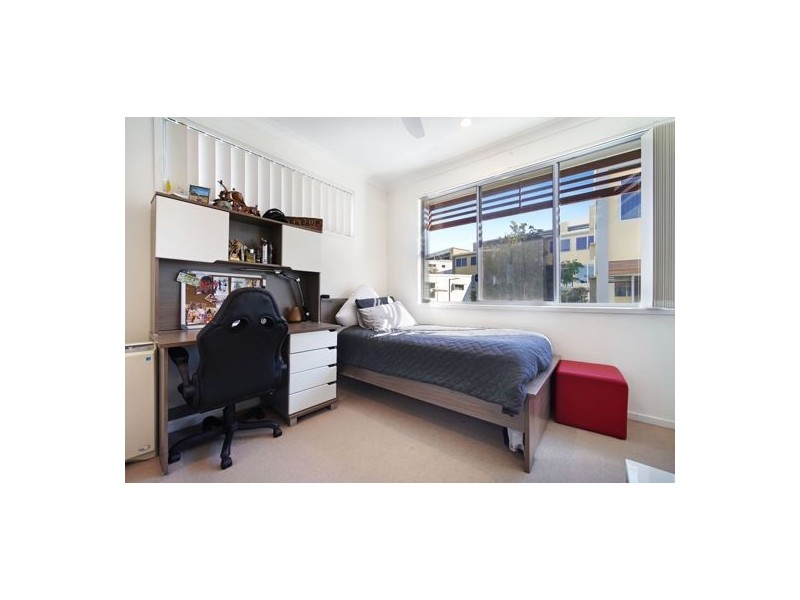 9/3031 The Boulevard, Carrara QLD 4211