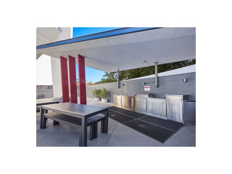 1705/4 Wahroonga place, Surfers Paradise QLD 4217