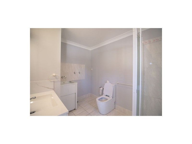 8 Sussex st, Toowong QLD 4066