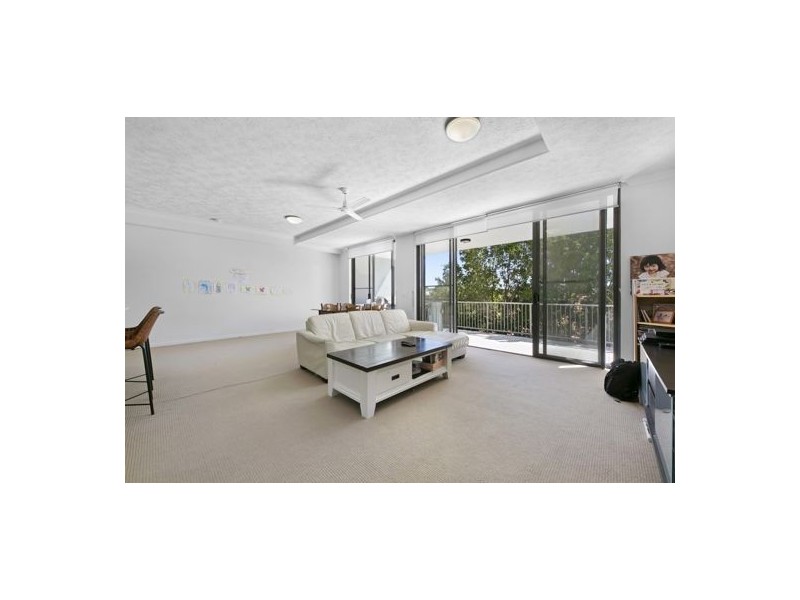 5/1 Acacia Court, Robina QLD 4226