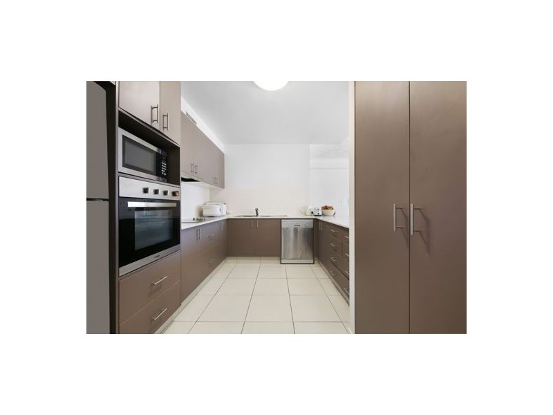 5/1 Acacia Court, Robina QLD 4226