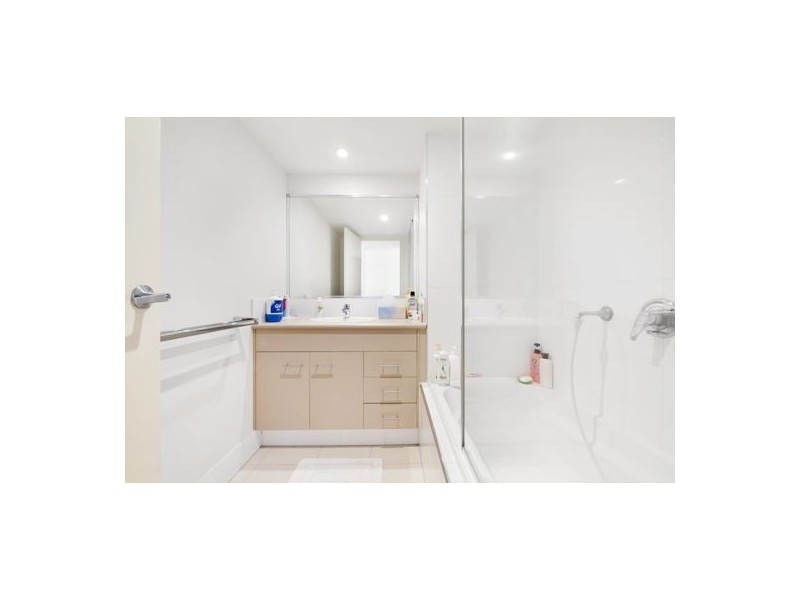 5/1 Acacia Court, Robina QLD 4226