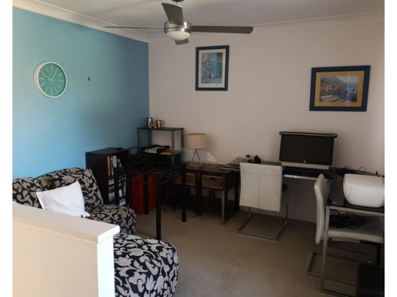 6/75 Brown Street, Labrador QLD 4215