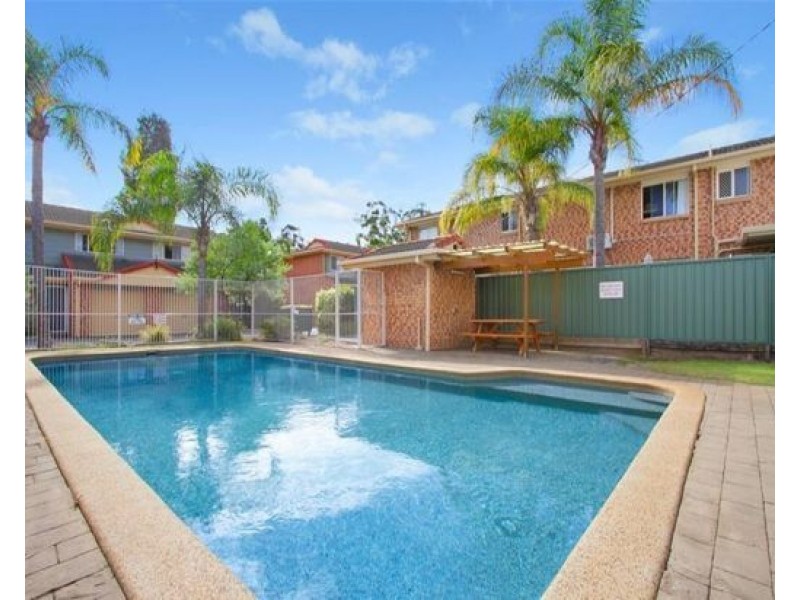 U38/4-18 Harris Rd, Underwood QLD 4119
