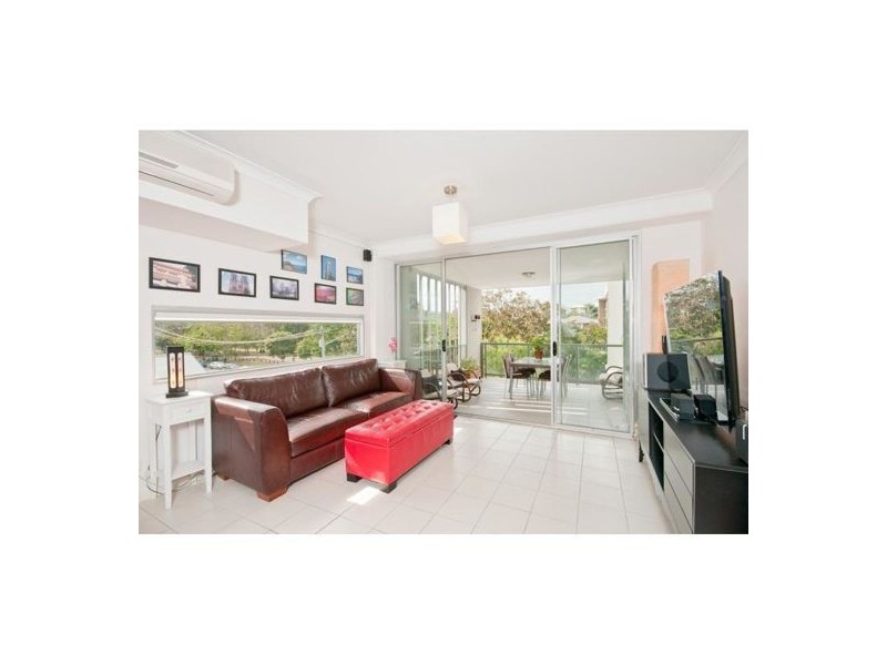 11/10-12 Belgrave Road, Indooroopilly QLD 4068