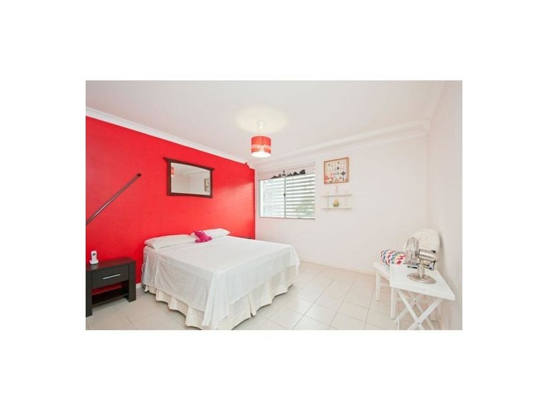 11/10-12 Belgrave Road, Indooroopilly QLD 4068