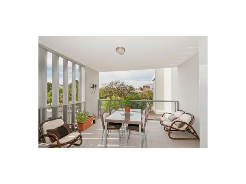 11/10-12 Belgrave Road, Indooroopilly QLD 4068
