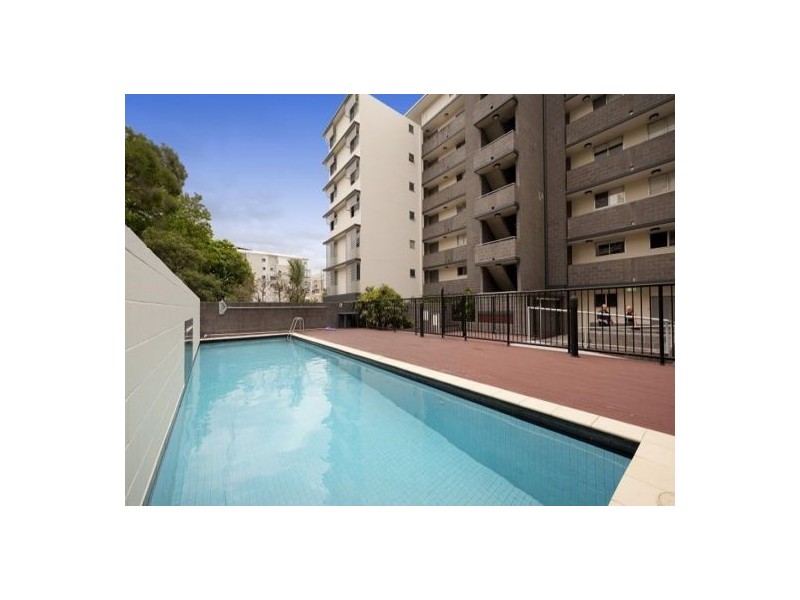 11/10-12 Belgrave Road, Indooroopilly QLD 4068