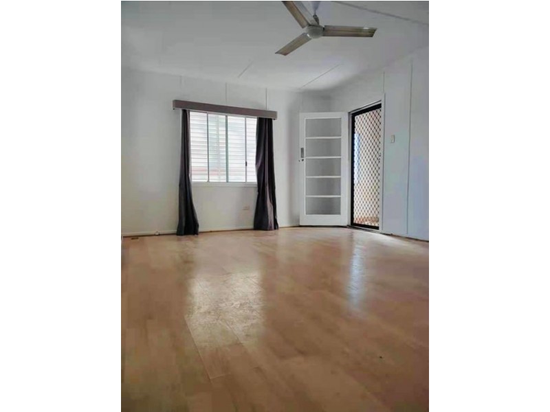 235 Mains Road, Sunnybank QLD 4109