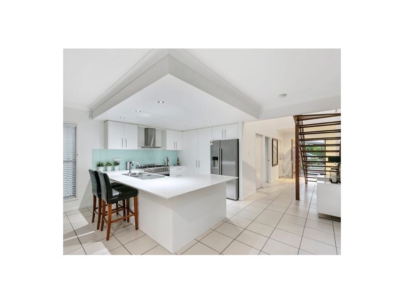 17 the close, Helensvale QLD 4212
