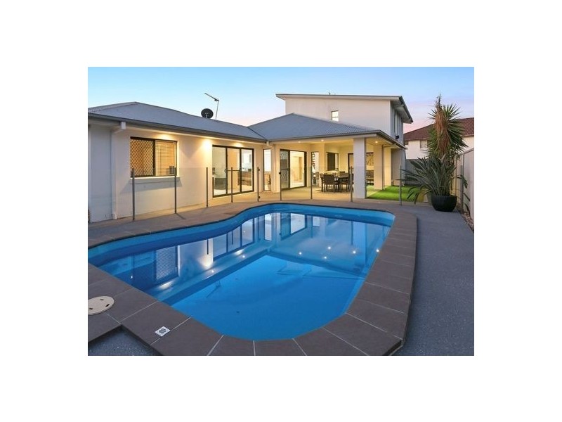 17 the close, Helensvale QLD 4212