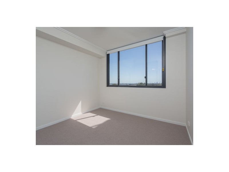250 1 – 25 Parnell Boulevard, Robina QLD 4226