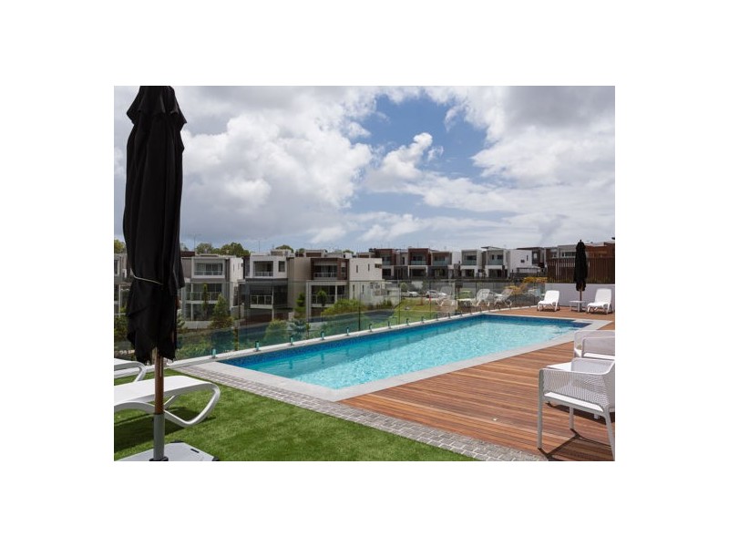 250 1 – 25 Parnell Boulevard, Robina QLD 4226