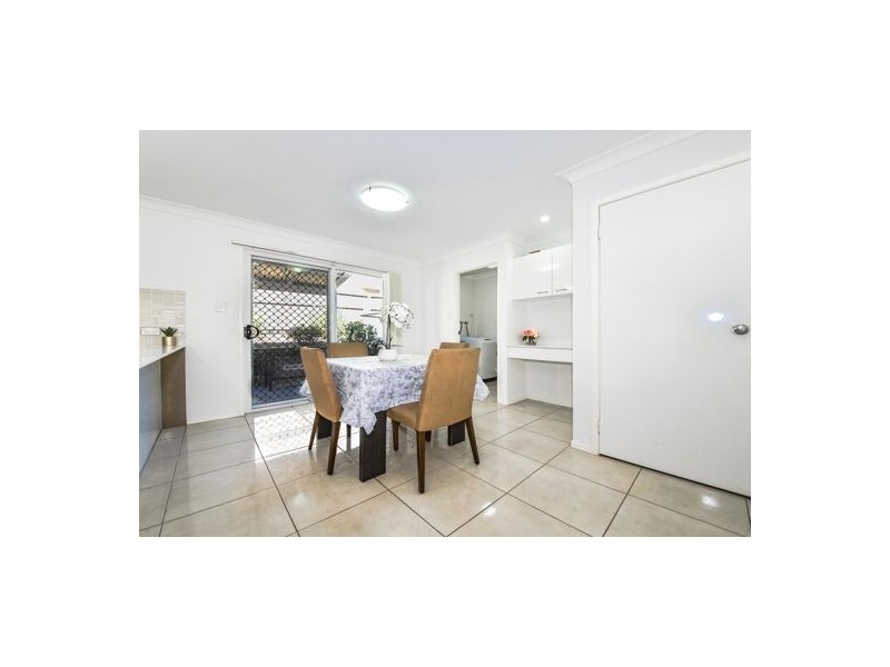 40 31 Lyrebird Street, Loganlea QLD 4131