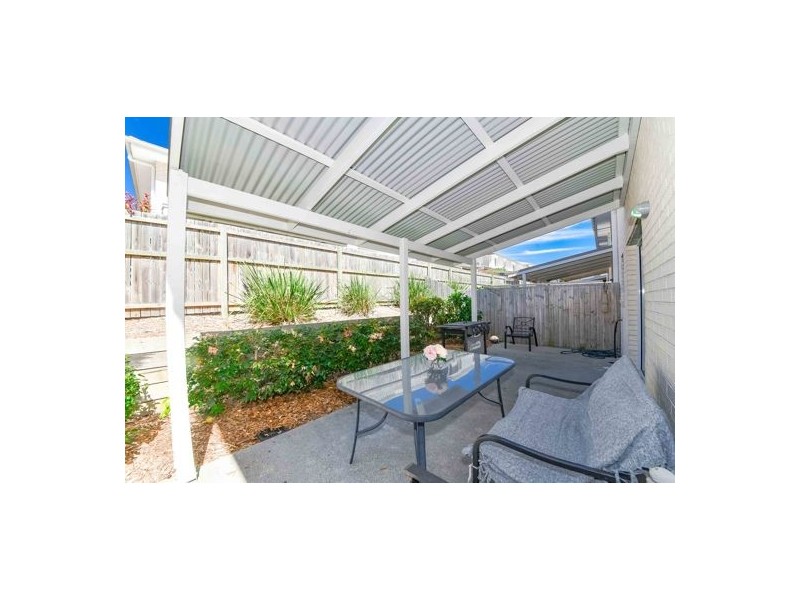 40 31 Lyrebird Street, Loganlea QLD 4131