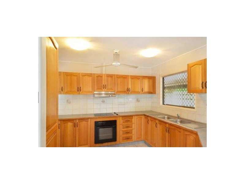 66 Dalton Street, Westcourt QLD 4870