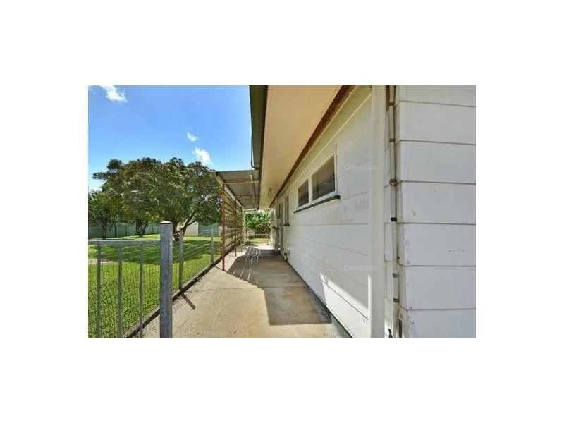 66 Dalton Street, Westcourt QLD 4870