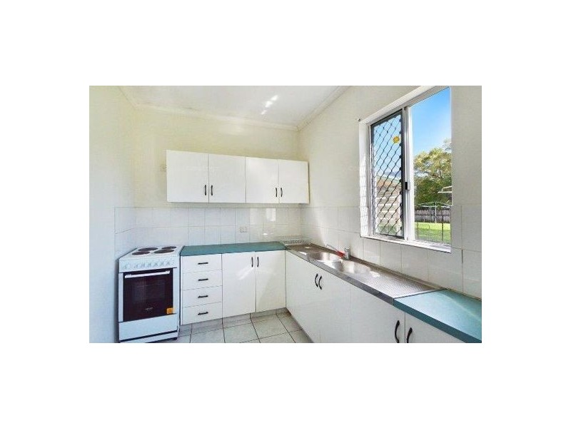 66 Dalton Street, Westcourt QLD 4870