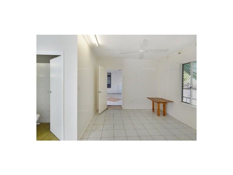 66 Dalton Street, Westcourt QLD 4870