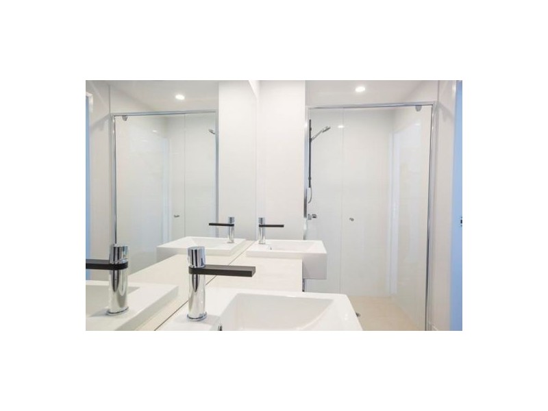 25-31 East Quay Drive,, Biggera Waters QLD 4216