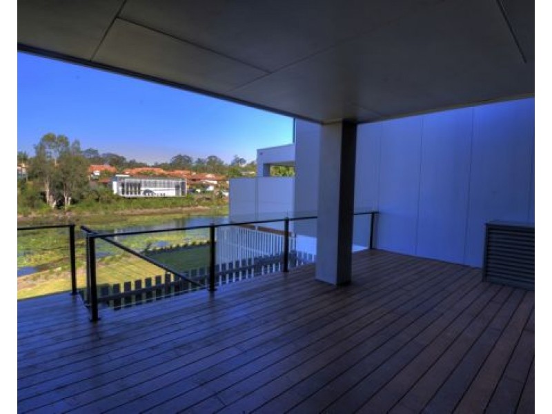 15 Evergreen View, Robina QLD 4226