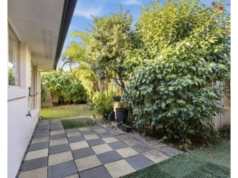 2 Anaheim drive, Helensvale QLD 4212