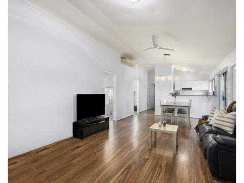 2 Anaheim drive, Helensvale QLD 4212