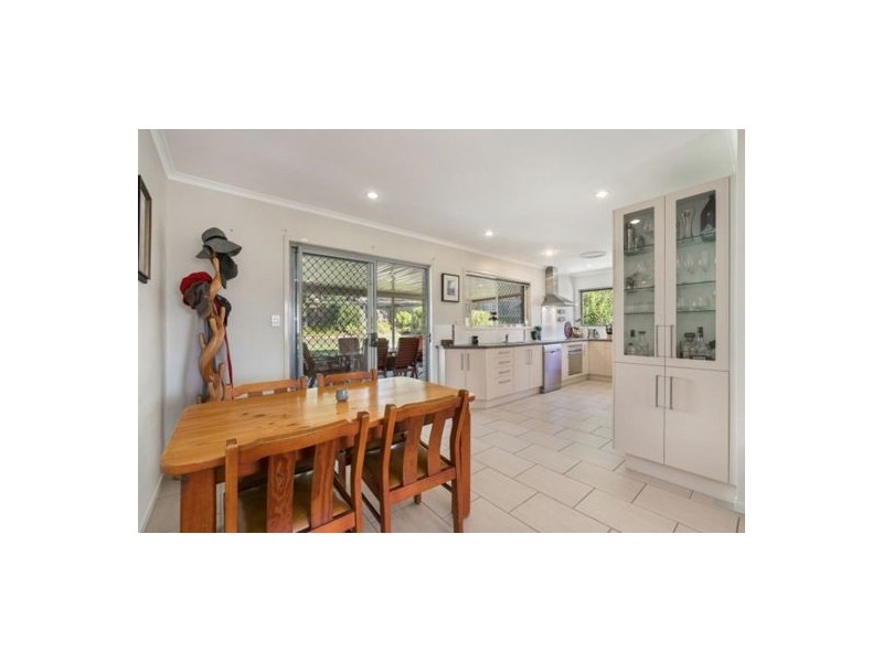 14 McCracken street, Wishart QLD 4122