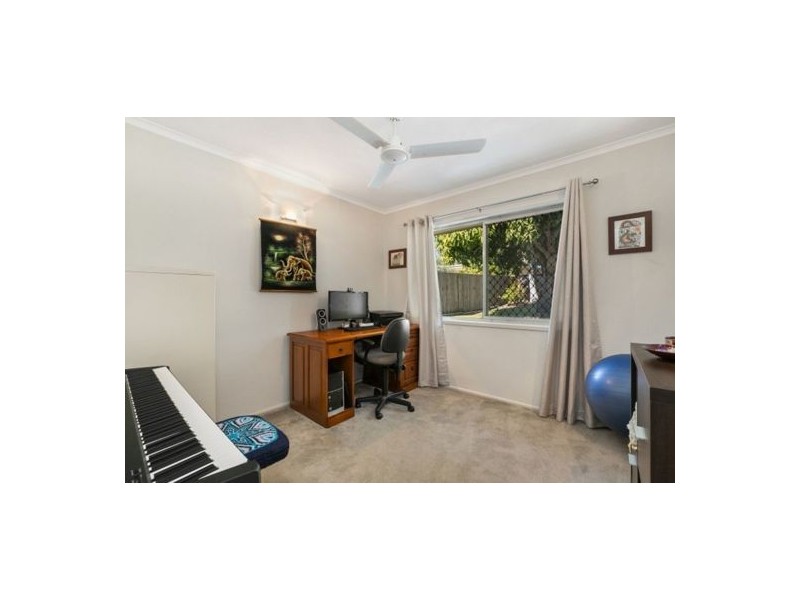 14 McCracken street, Wishart QLD 4122