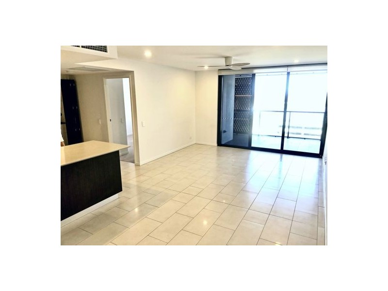 707 125 Station Road, Indooroopilly QLD 4068