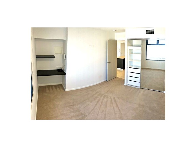 707 125 Station Road, Indooroopilly QLD 4068