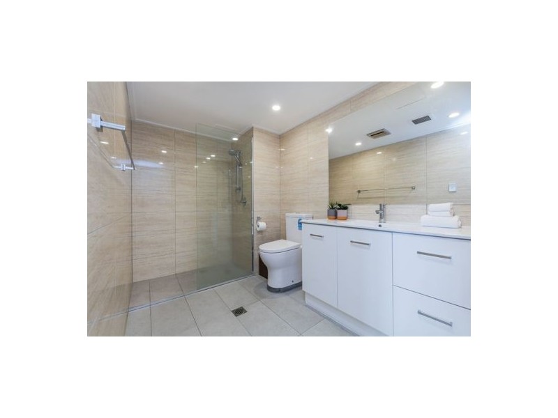 2940 Gold Coast Highway, Surfers Paradise QLD 4217